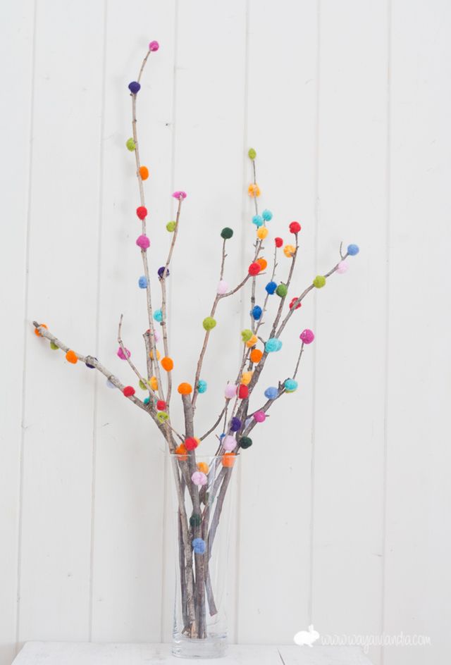 Ramos decorativos con ramas de árboles